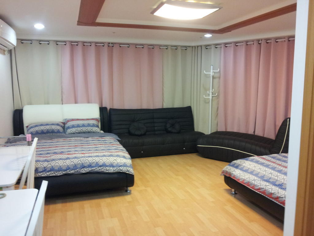 Апартаменти Cozy Seoul Hongdae Номер фото